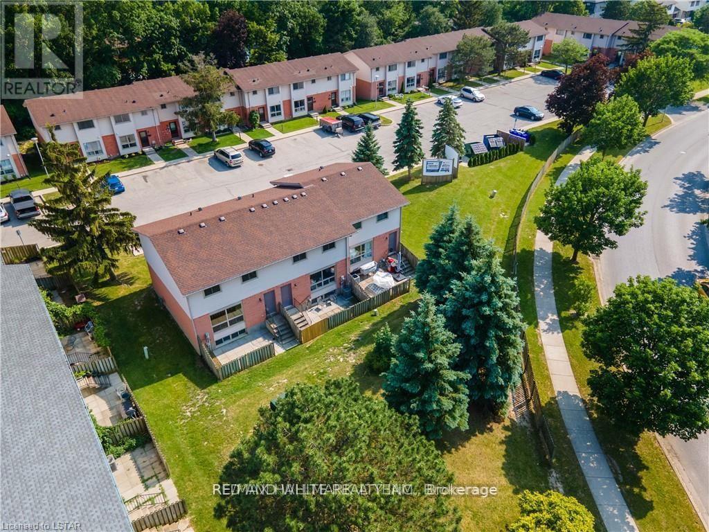 Unit-54 - 355 Sandringham Crescent, London South, Ontario  N6C 5K3 - Photo 33 - X12427707
