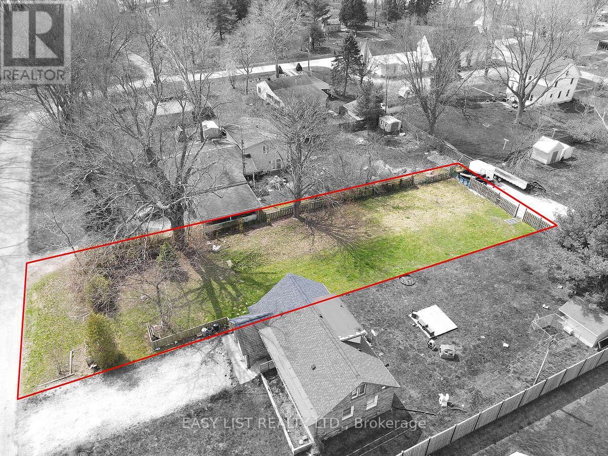 Lot 10 Clitherow Street, Essex, Ontario  N0R 1G0 - Photo 1 - X12427709