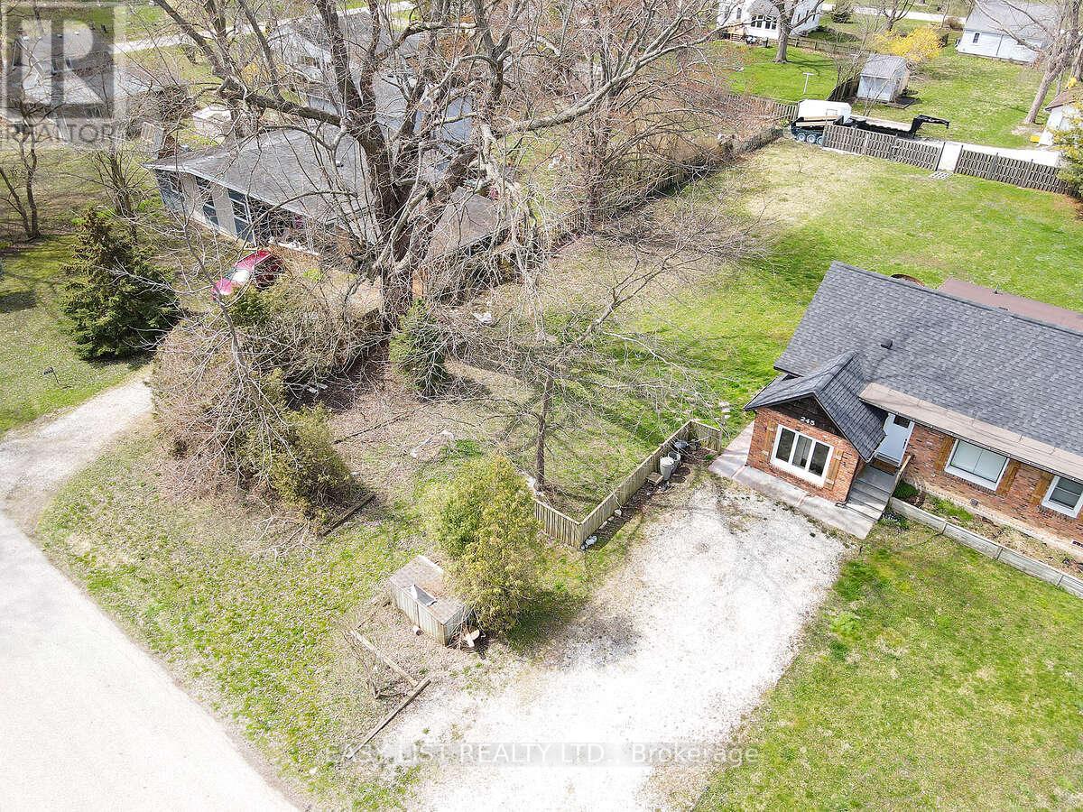 Lot 10 Clitherow Street, Essex, Ontario  N0R 1G0 - Photo 17 - X12427709