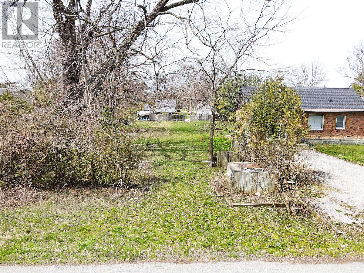 Lot 10 Clitherow Street, Essex, Ontario  N0R 1G0 - Photo 4 - X12427709