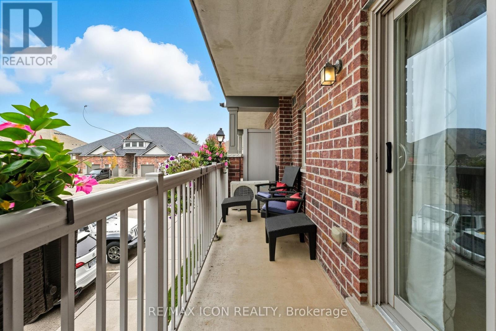 F - 29 Sienna Street, Kitchener, Ontario  N2R 0H8 - Photo 12 - X12427720
