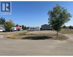 5003 Seasons Boulevard, Coaldale, Ca