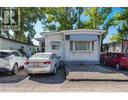 8, 134 Village Way Westpark Village