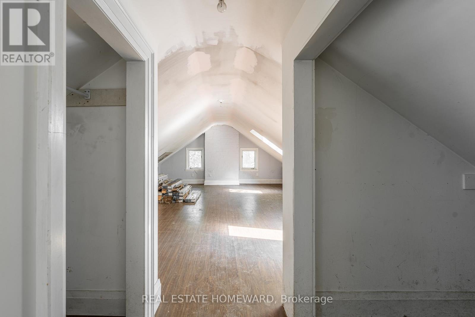 3025 Queen Street E, Toronto, Ontario  M1N 1A5 - Photo 38 - E12427427