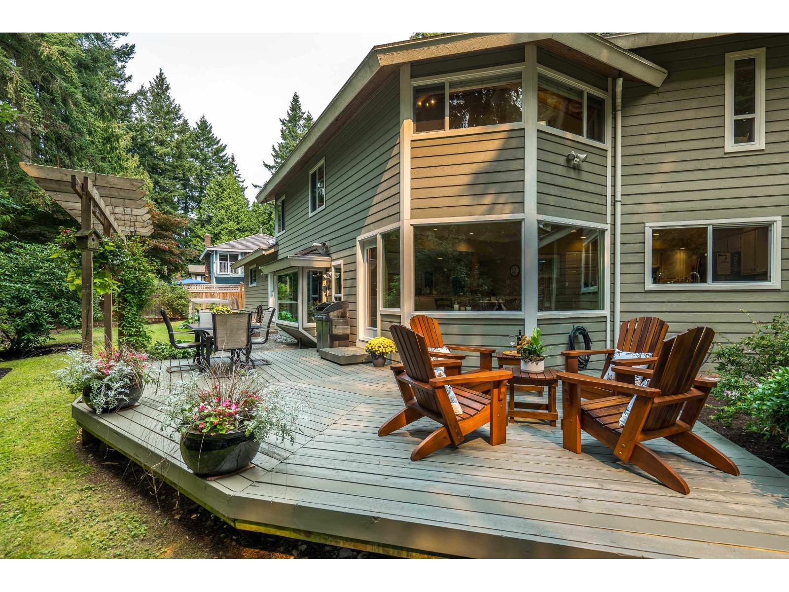 13247 17a Avenue, Surrey, British Columbia  V4A 6R9 - Photo 2 - R3052256