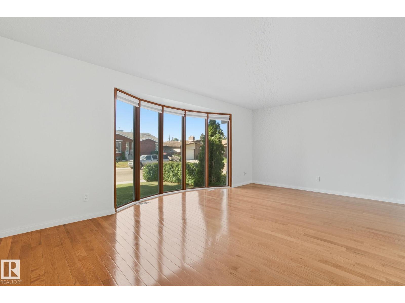 13411 71 St Nw, Edmonton, Alberta  T5C 0M9 - Photo 6 - E4459537