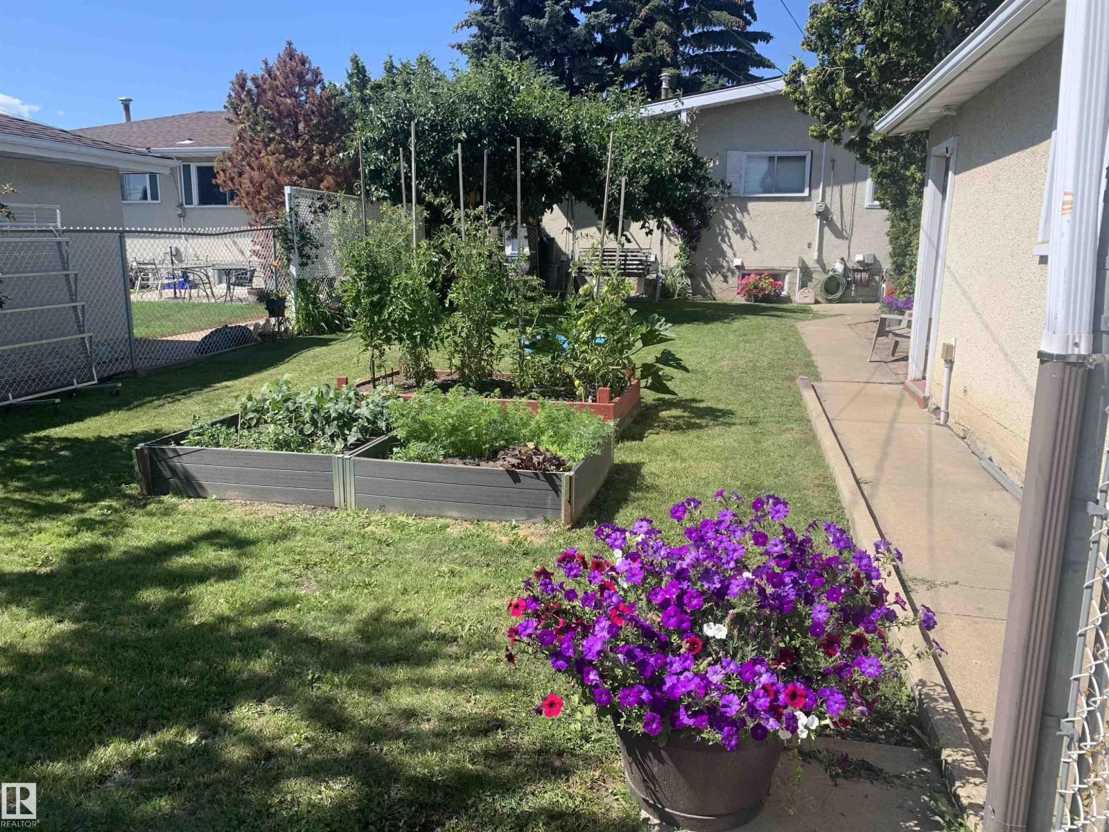 13411 71 St Nw, Edmonton, Alberta  T5C 0M9 - Photo 37 - E4459537