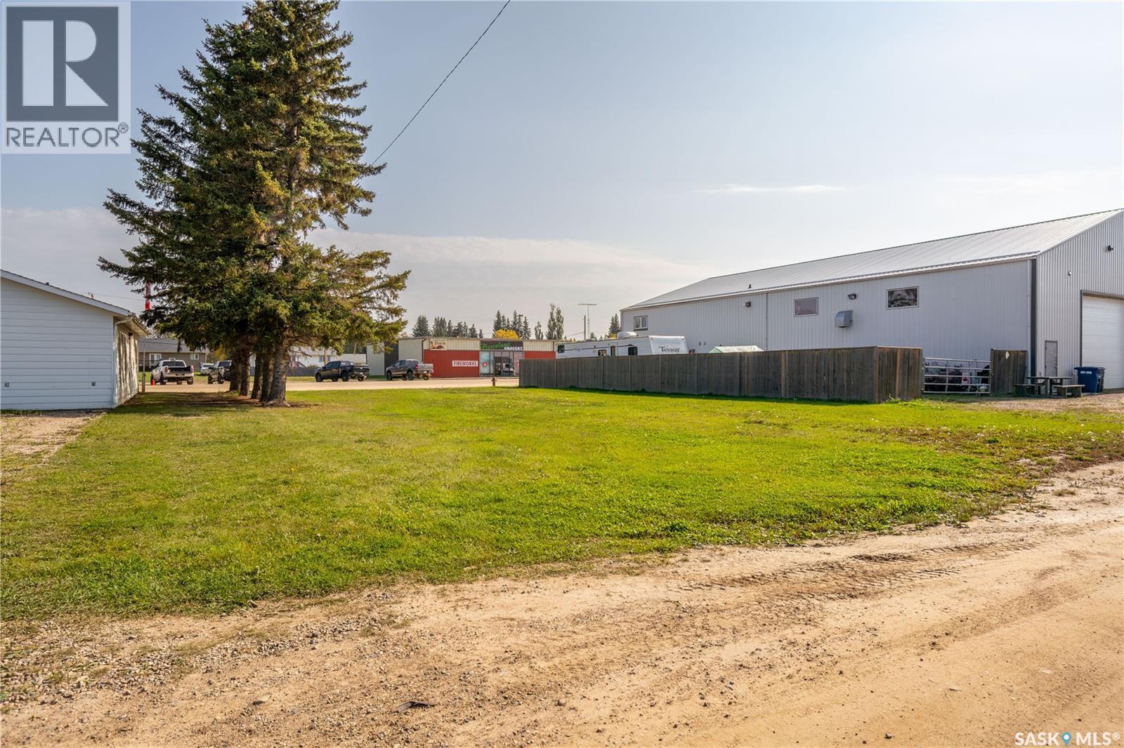 165 & 167 Main Street, Pierceland, Saskatchewan  S0M 2K0 - Photo 11 - SK018980