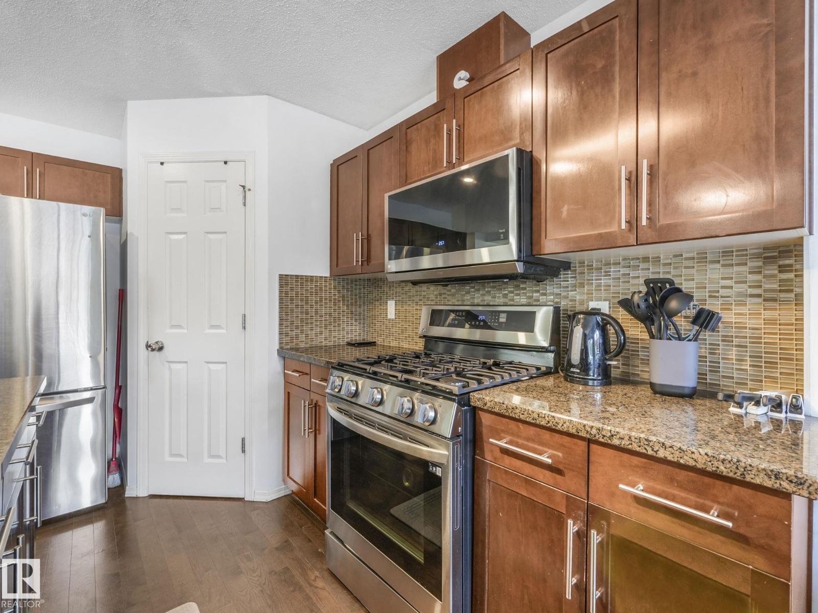 6030 214 St Nw, Edmonton, Alberta  T6M 0H8 - Photo 8 - E4459568