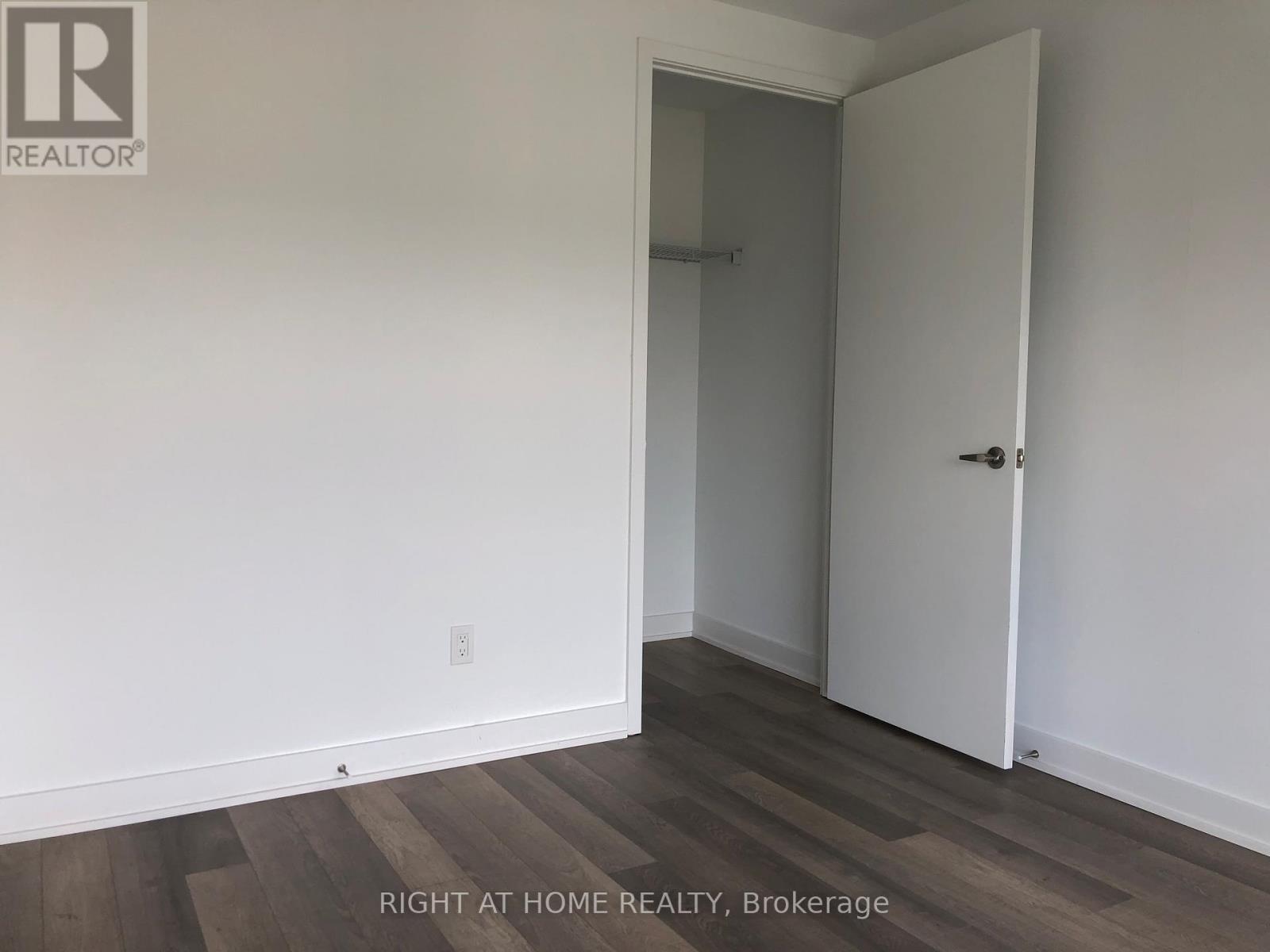 2207 - 5180 Yonge Street, Toronto, Ontario  M2N 0K5 - Photo 13 - C12427759