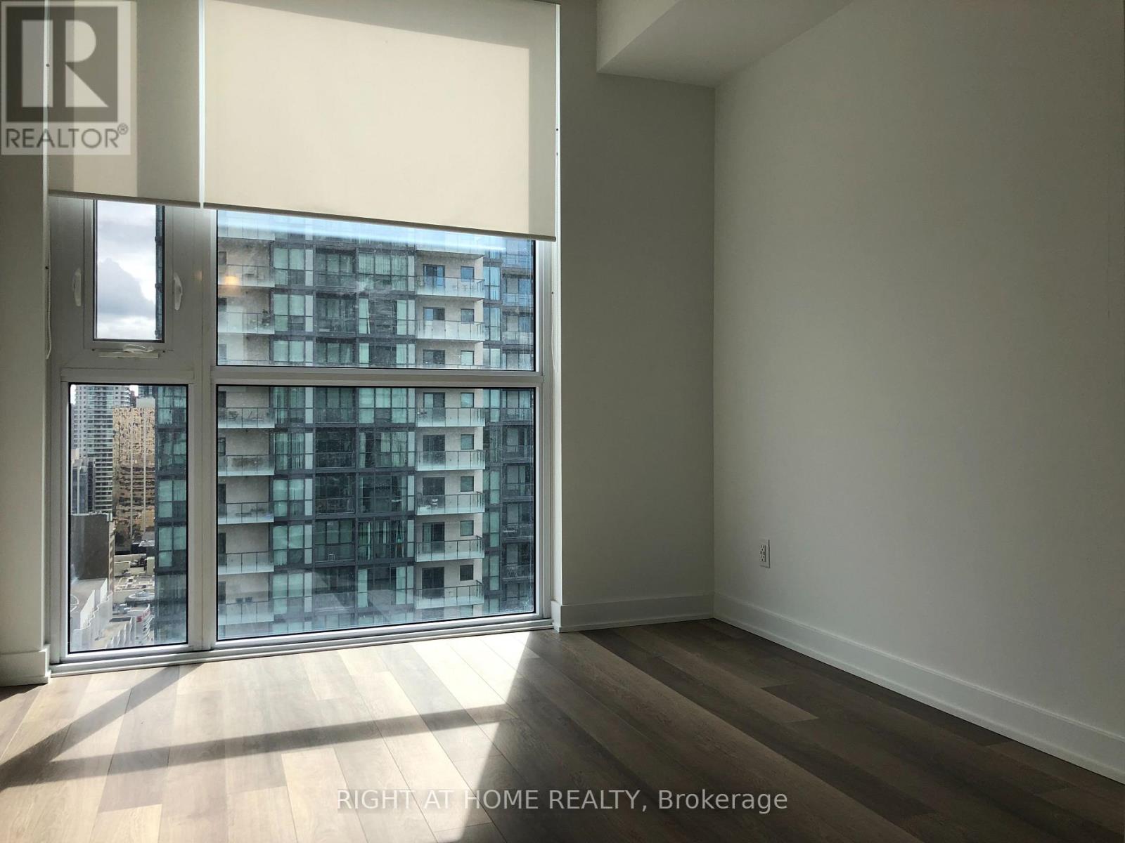 2207 - 5180 Yonge Street, Toronto, Ontario  M2N 0K5 - Photo 9 - C12427759