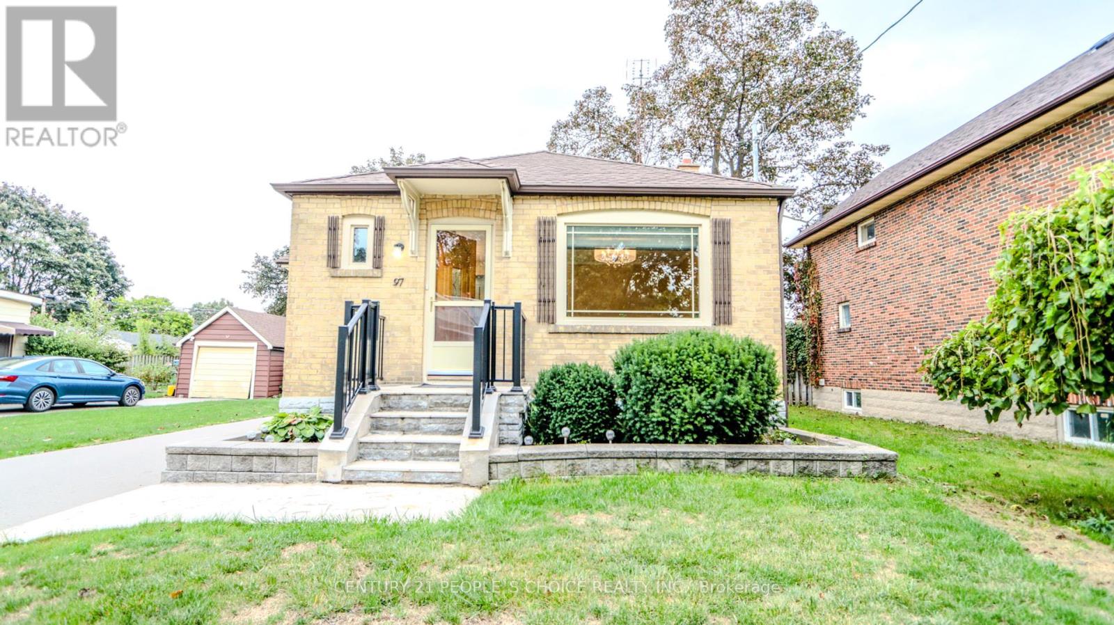 97 Arlington Avenue N, Oshawa, Ontario  L1G 2N5 - Photo 3 - E12427728