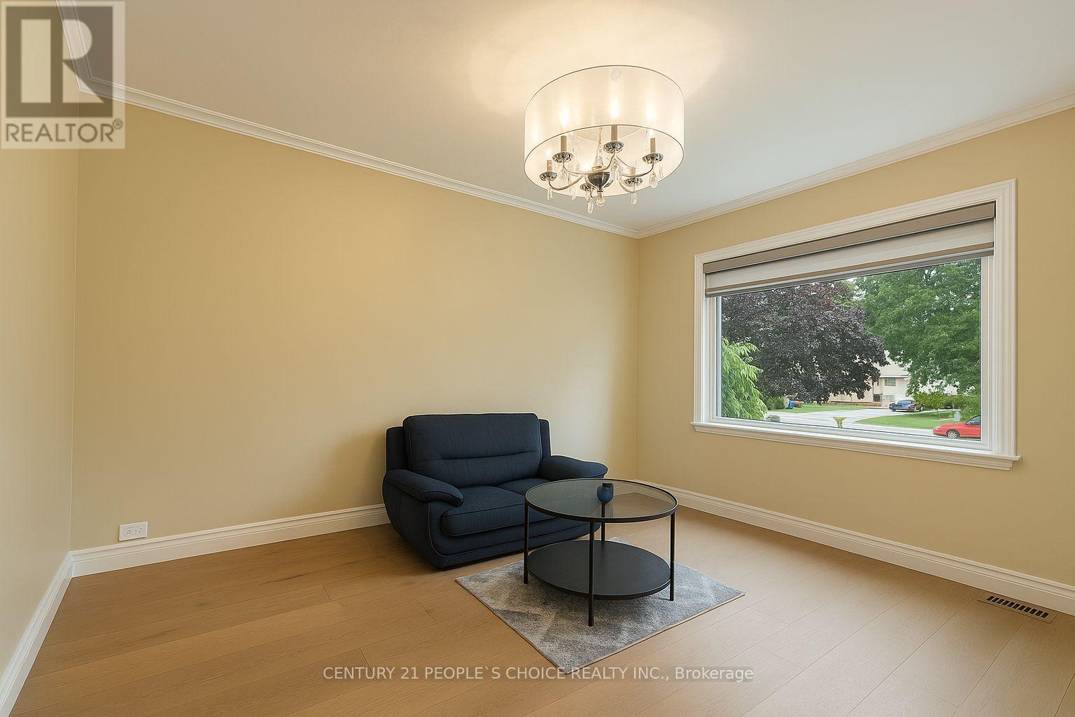 97 Arlington Avenue N, Oshawa, Ontario  L1G 2N5 - Photo 4 - E12427728
