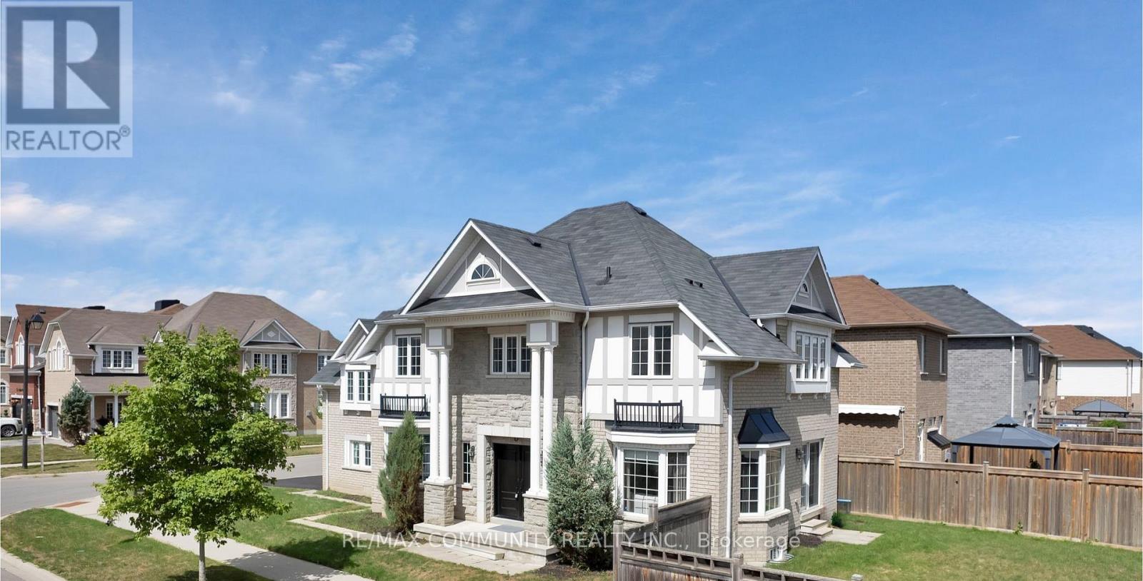 62 MCCOURT DRIVE, Ajax, Ontario