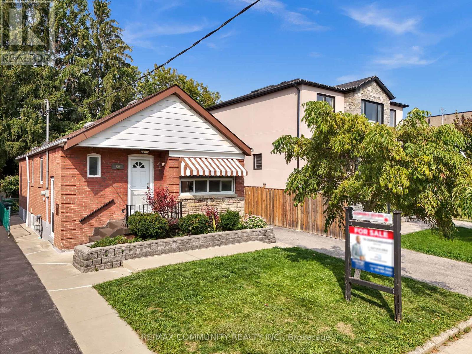 50 Joanith Drive, Toronto, Ontario  M4B 1S7 - Photo 24 - E12427750