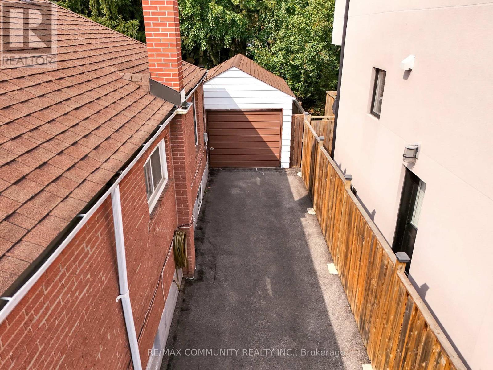 50 Joanith Drive, Toronto, Ontario  M4B 1S7 - Photo 26 - E12427750