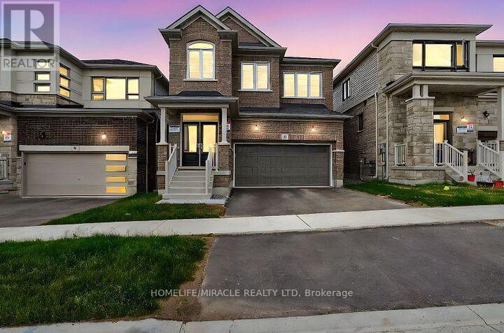 11 PHOENIX BOULEVARD, Barrie, Ontario