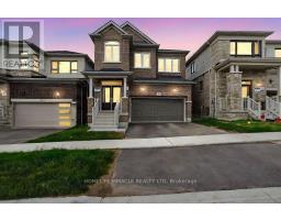 11 PHOENIX BOULEVARD, Barrie, Ontario