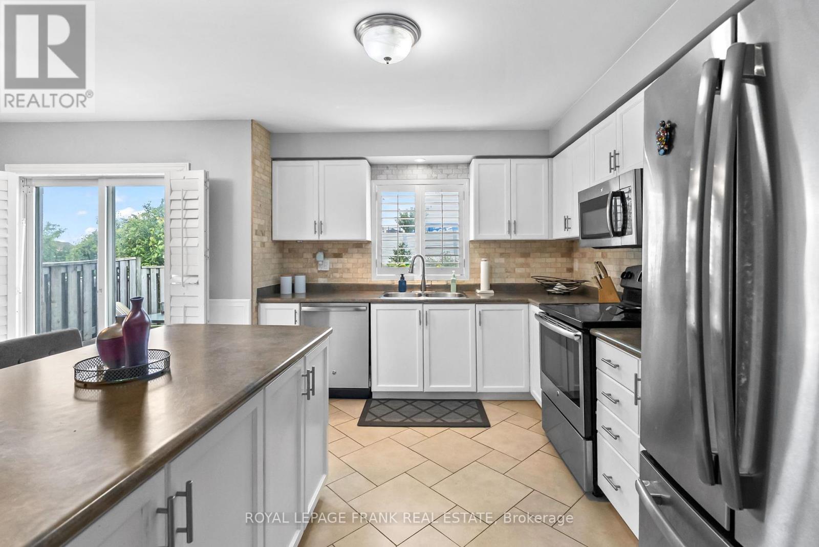 24 Ingold Lane, Ajax, Ontario  L1Z 1K3 - Photo 16 - E12427777