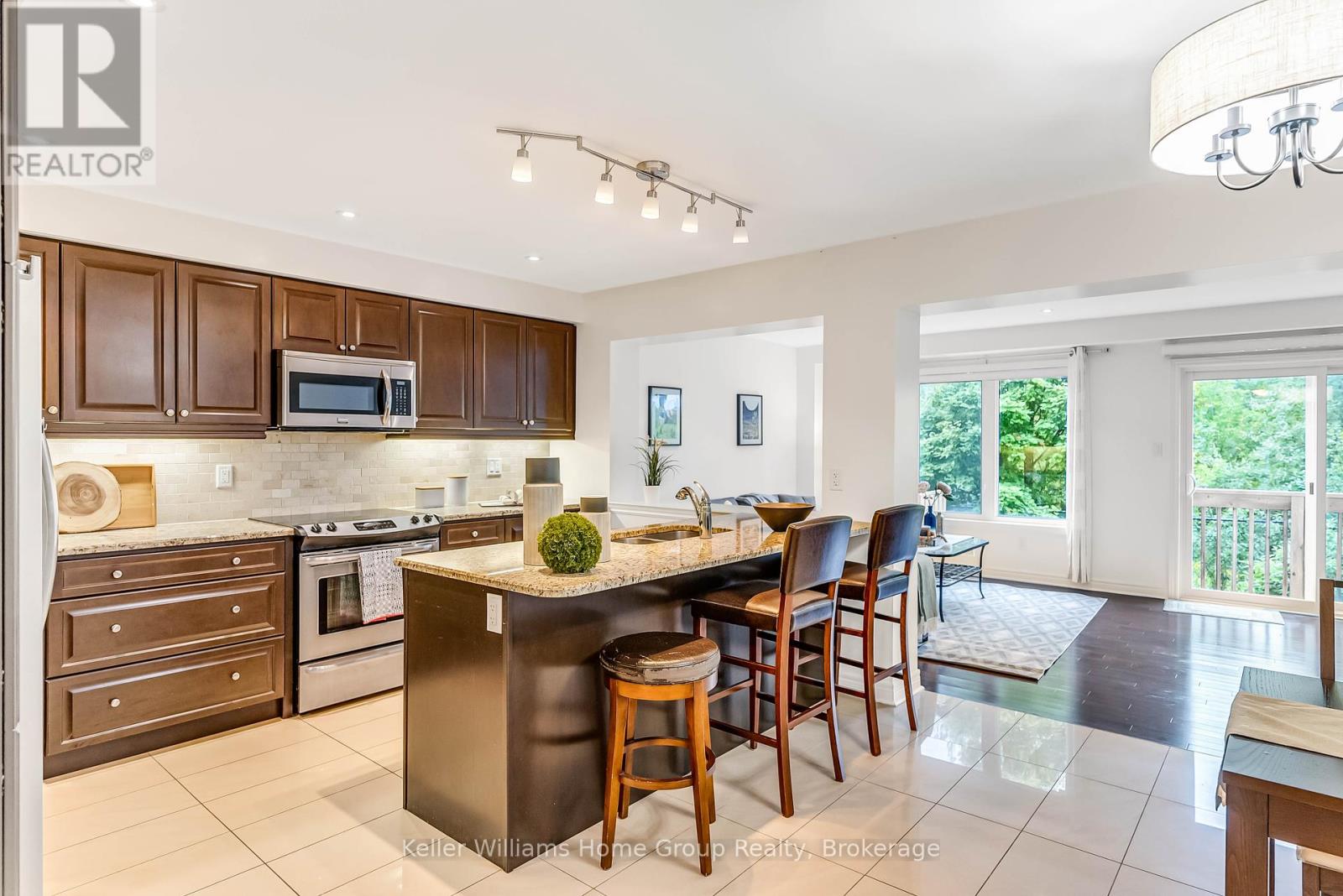 #37 - 1035 Victoria Road S, Guelph, Ontario  N1L 0H5 - Photo 12 - X12427768