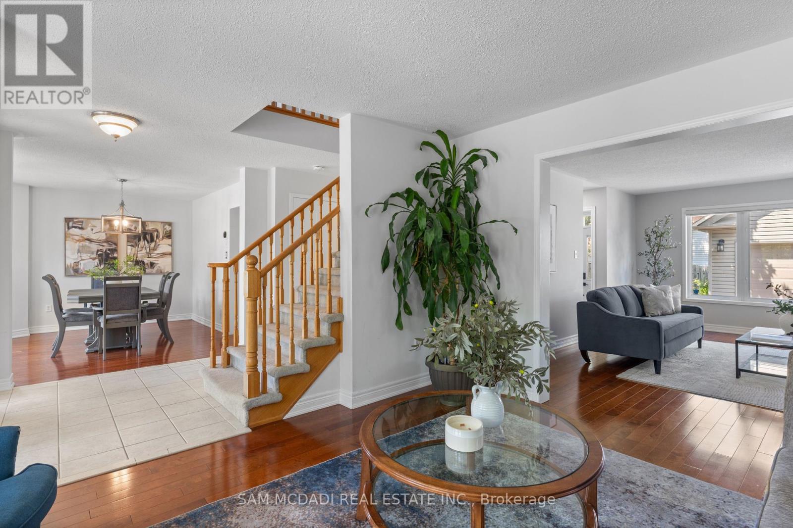 1755 Crately Court, Mississauga, Ontario  L5N 7L2 - Photo 8 - W12427733