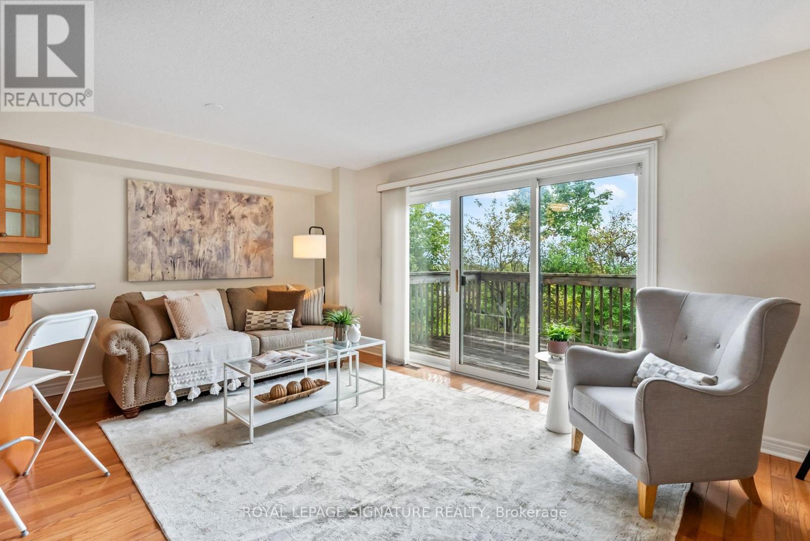 25 - 800 Dundas Street W, Mississauga, Ontario  L5C 4S8 - Photo 14 - W12427738
