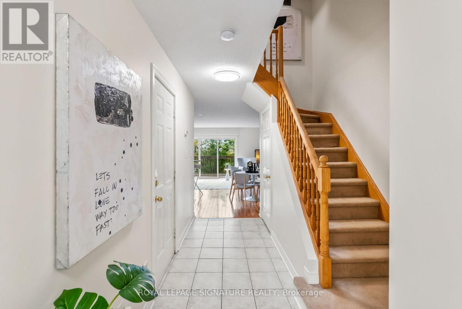 25 - 800 Dundas Street W, Mississauga, Ontario  L5C 4S8 - Photo 5 - W12427738