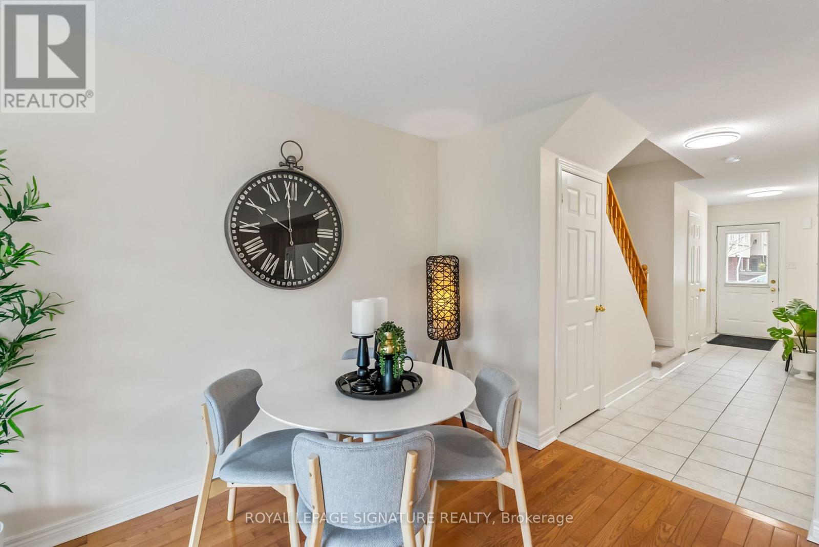 25 - 800 Dundas Street W, Mississauga, Ontario  L5C 4S8 - Photo 6 - W12427738