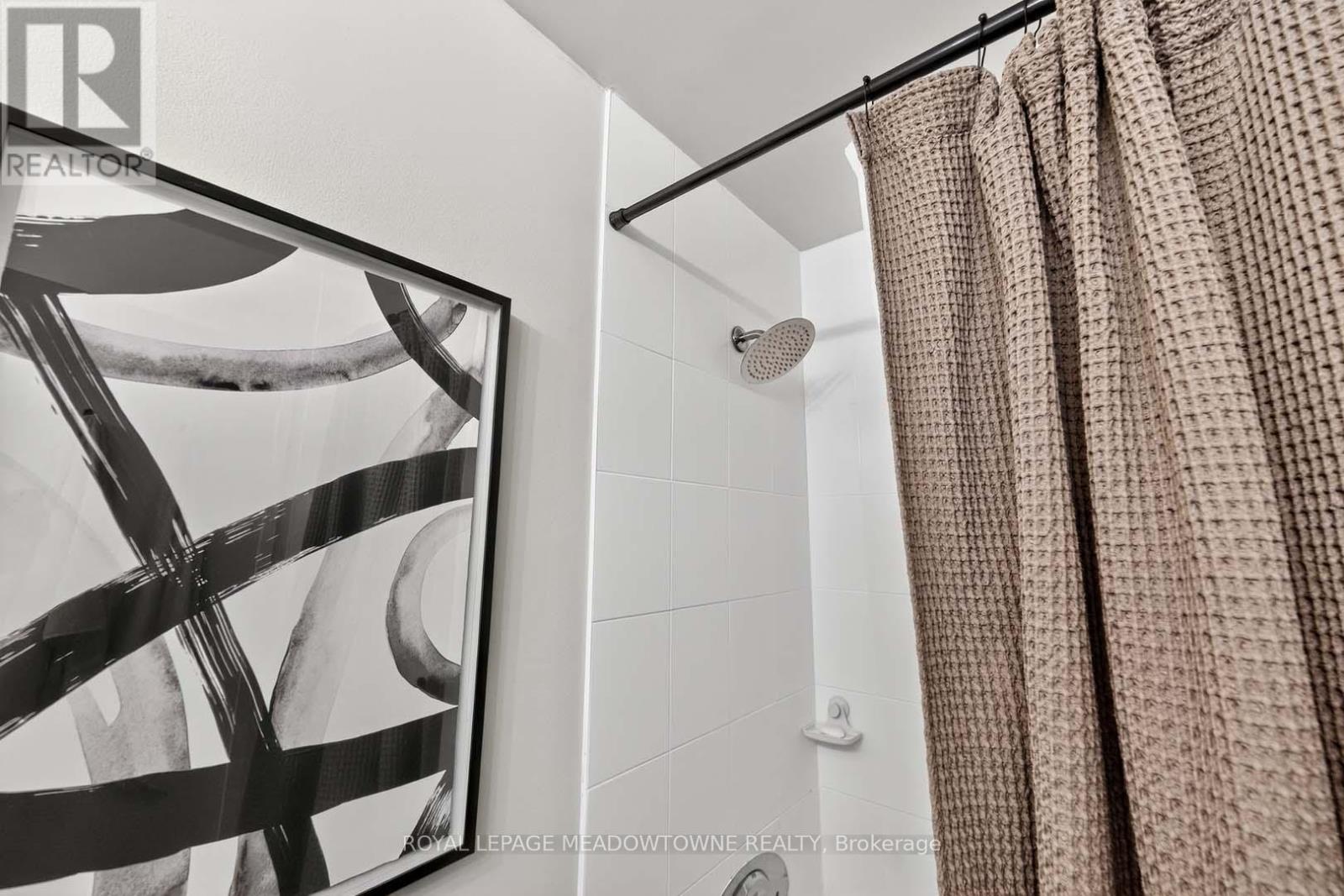102 - 3695 Kaneff Crescent, Mississauga, Ontario  L5A 4B6 - Photo 35 - W12427741