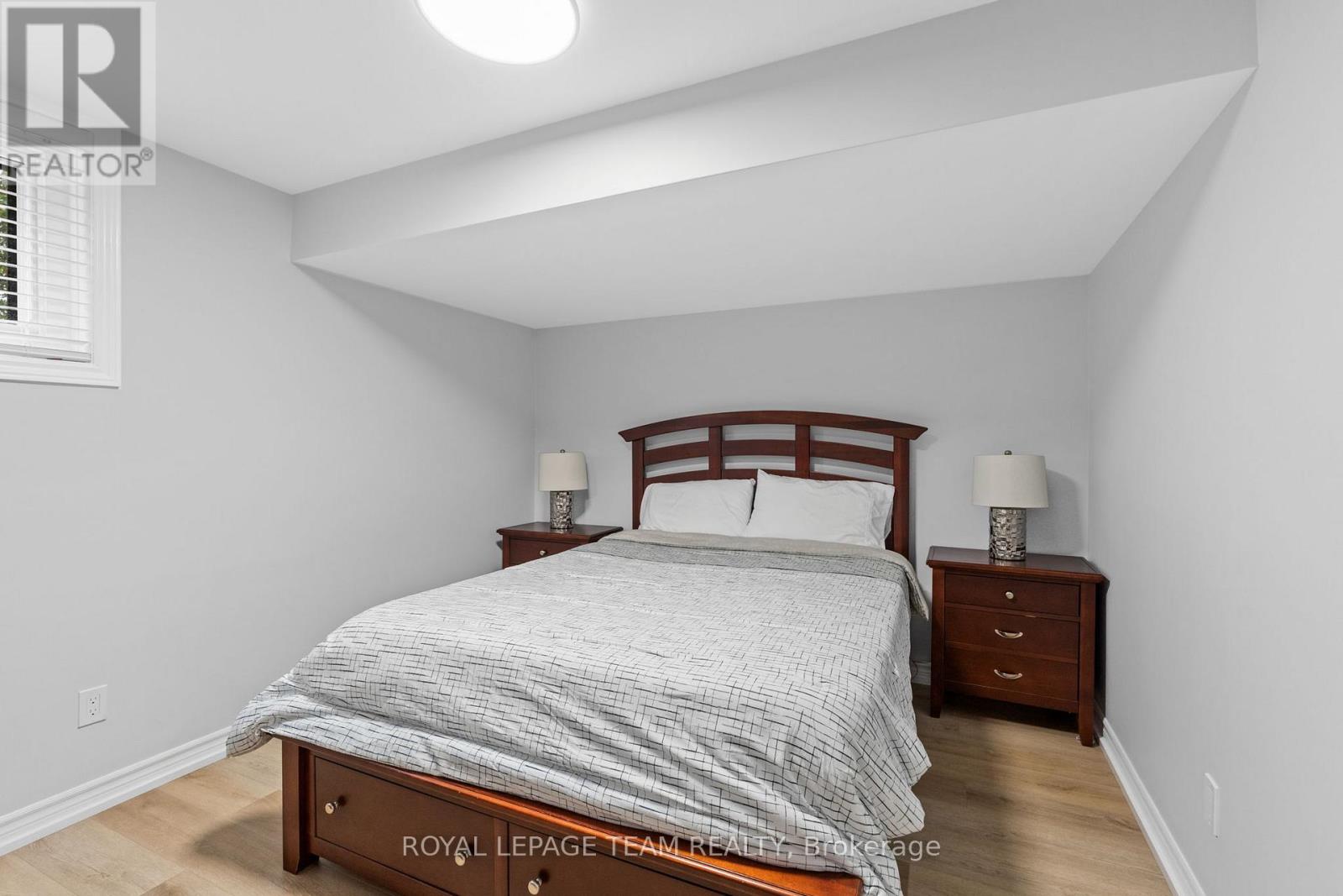6903 Twin Lakes Avenue, Ottawa, Ontario  K4P 1P1 - Photo 38 - X12427764
