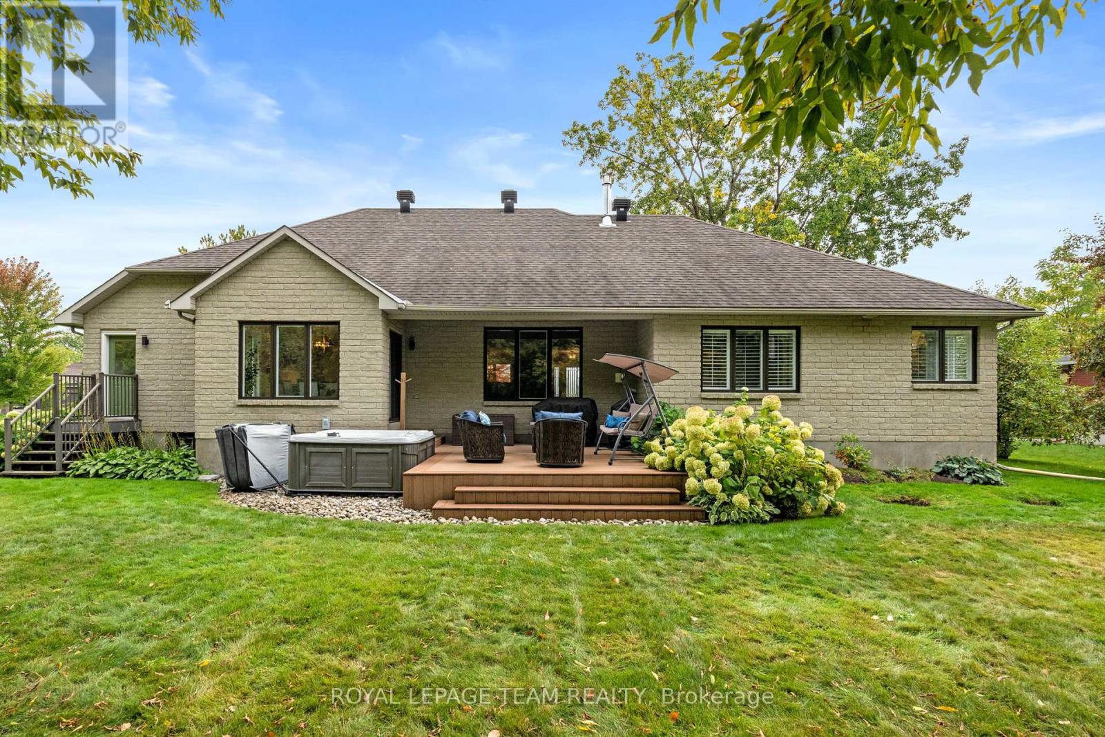 6903 Twin Lakes Avenue, Ottawa, Ontario  K4P 1P1 - Photo 42 - X12427764