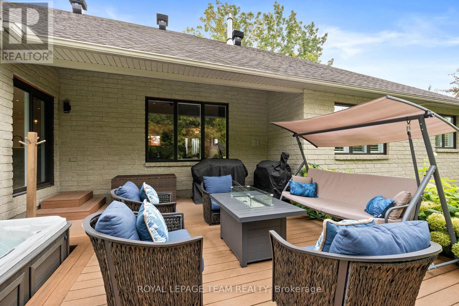 6903 Twin Lakes Avenue, Ottawa, Ontario  K4P 1P1 - Photo 43 - X12427764
