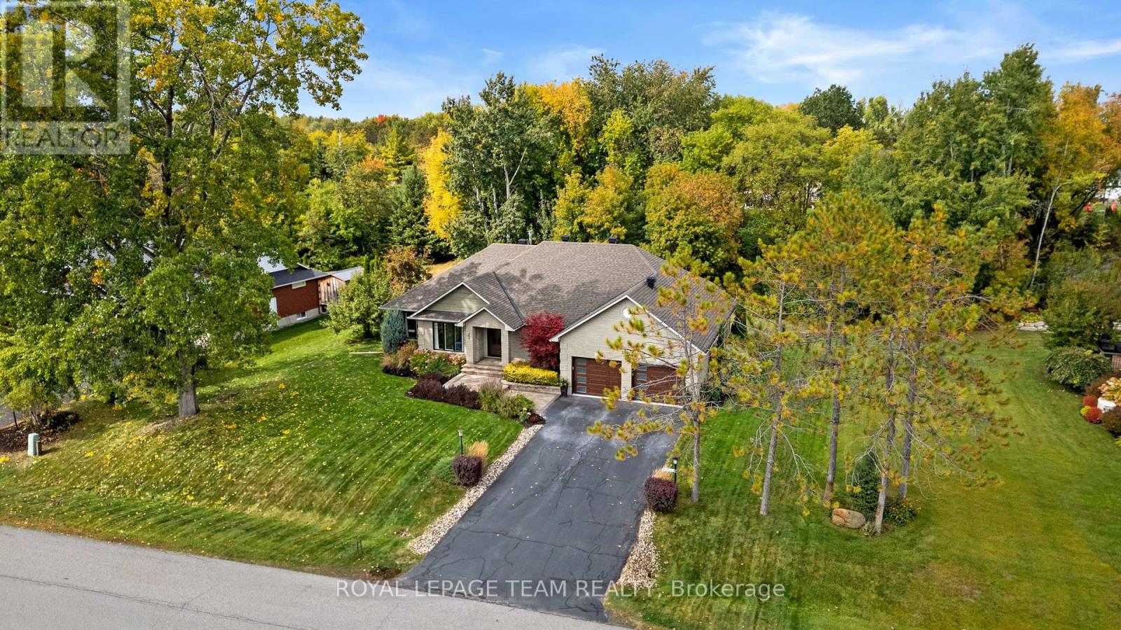 6903 Twin Lakes Avenue, Ottawa, Ontario  K4P 1P1 - Photo 47 - X12427764