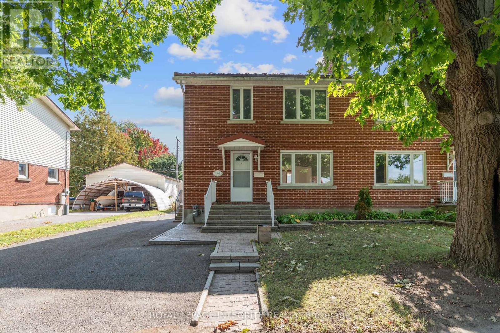 1350 LEASIDE AVENUE, Ottawa, Ontario