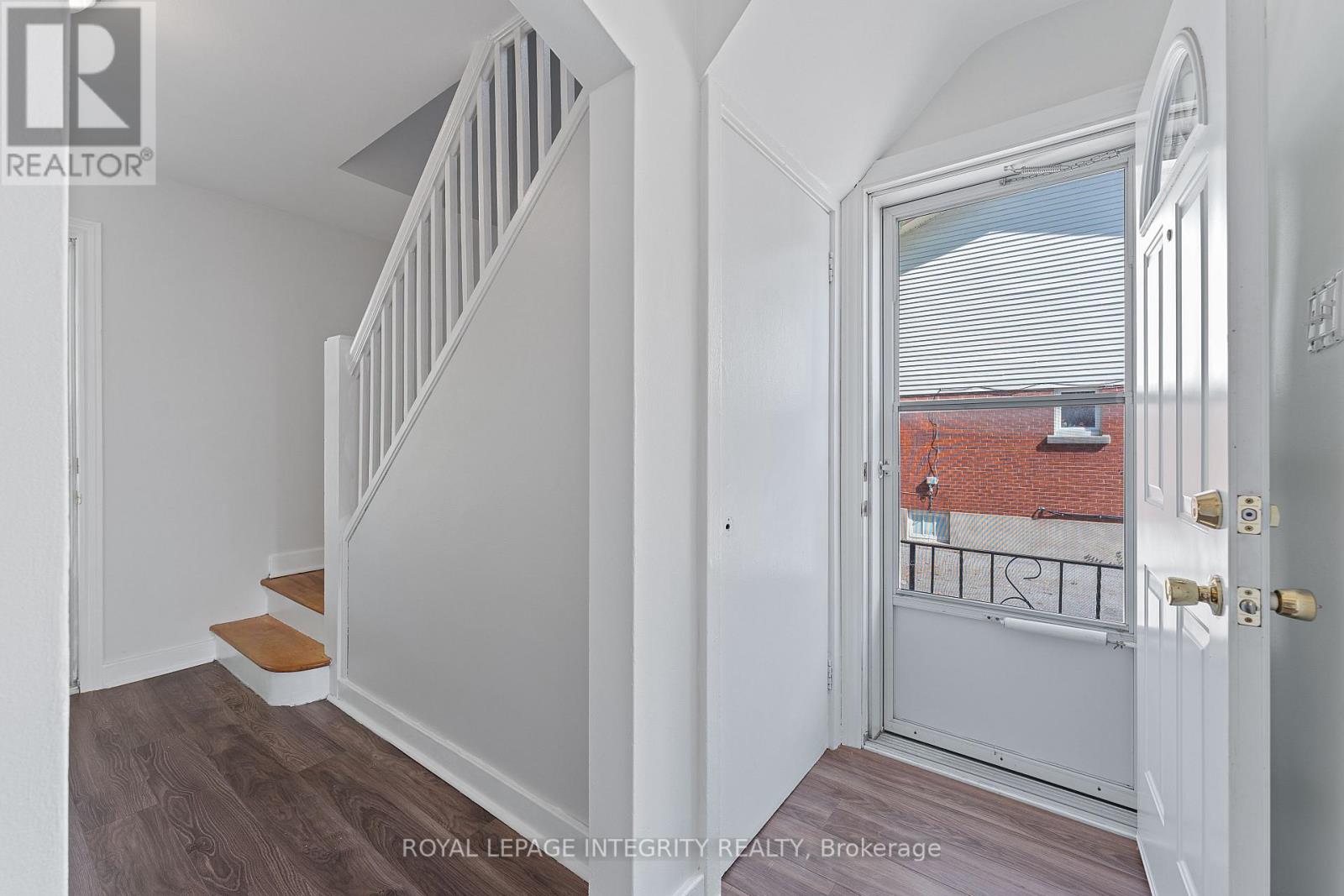 1350 Leaside Avenue, Ottawa, Ontario  K1Z 7R1 - Photo 14 - X12427766
