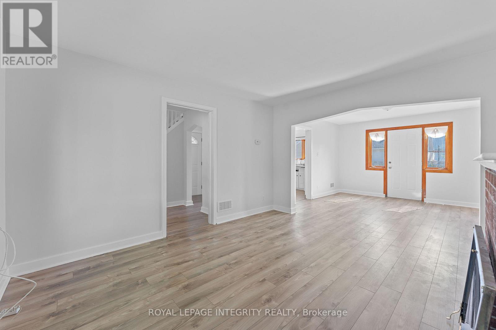 1350 Leaside Avenue, Ottawa, Ontario  K1Z 7R1 - Photo 8 - X12427766
