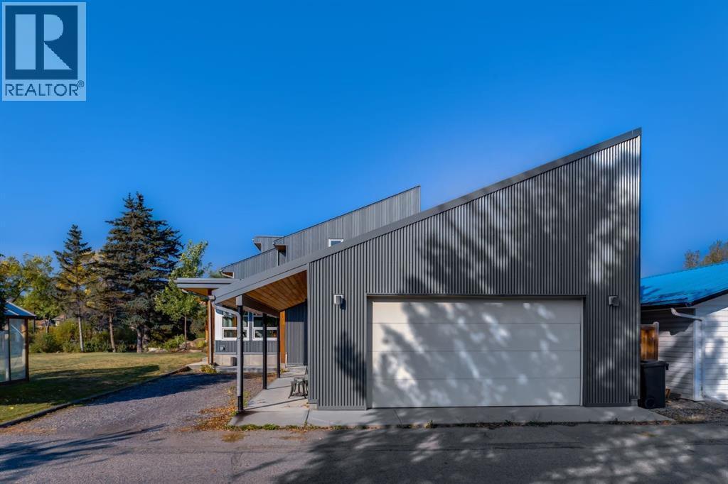 2 Deibert Close Sw, High River, Alberta  T1V 1C2 - Photo 8 - A2260145