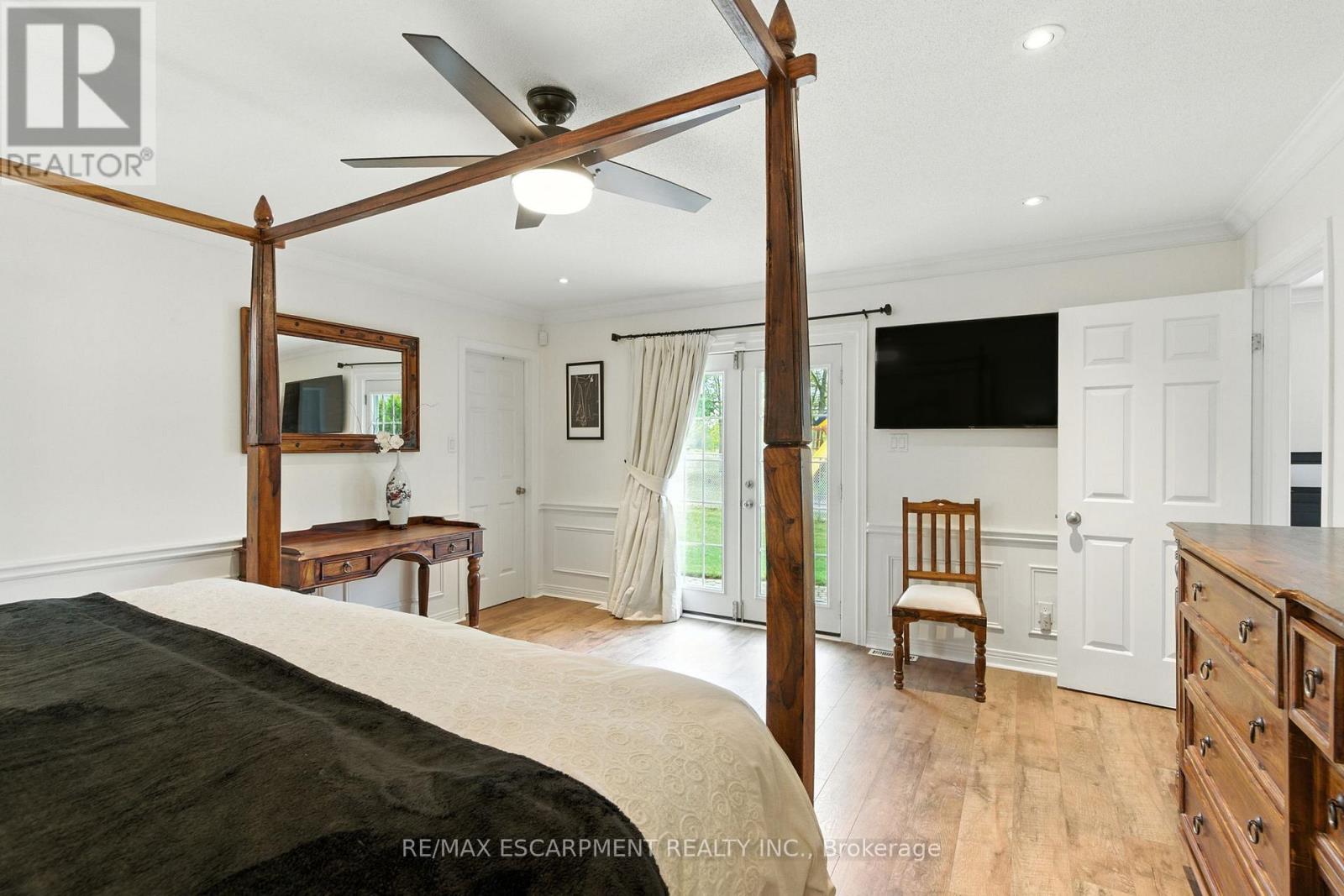 24 Meander Close, Hamilton, Ontario  L0R 1H1 - Photo 20 - X12427747