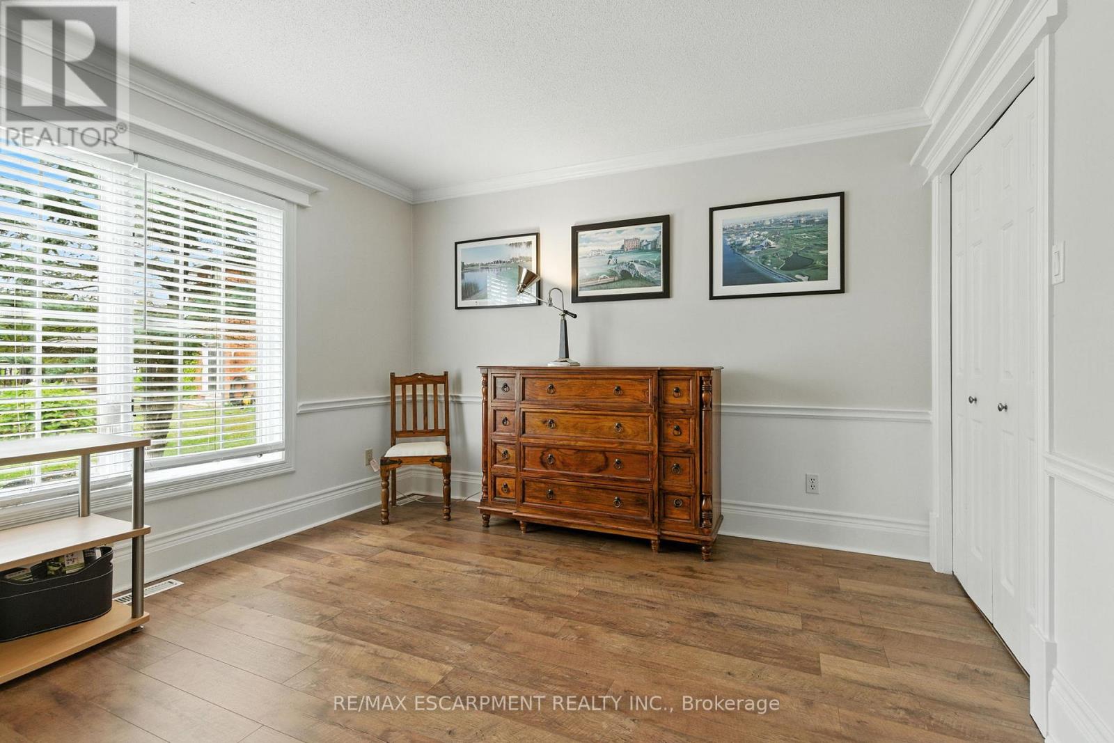 24 Meander Close, Hamilton, Ontario  L0R 1H1 - Photo 24 - X12427747