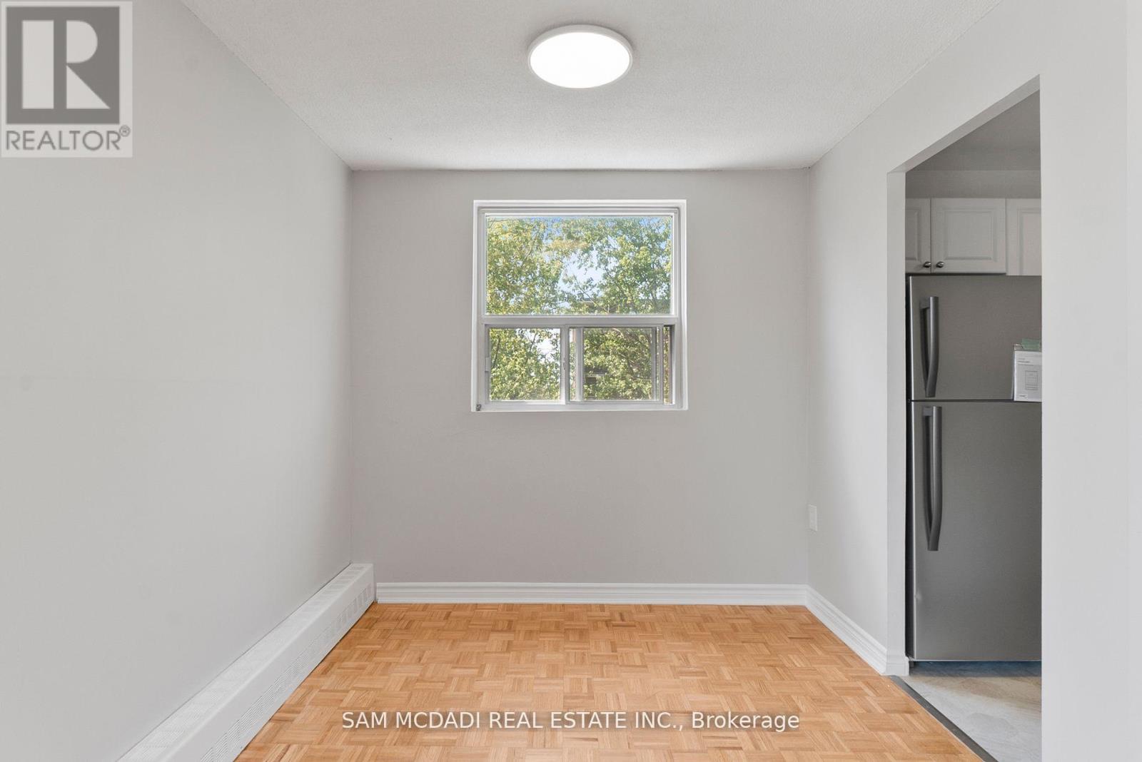 401 - 62 Spencer Street, Cobourg, Ontario  K9A 1C2 - Photo 12 - X12427751