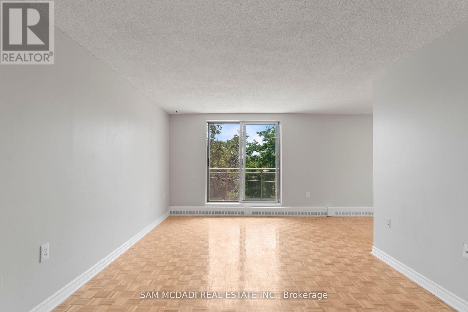 401 - 62 Spencer Street, Cobourg, Ontario  K9A 1C2 - Photo 5 - X12427751