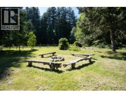 507 Parker Road, Gibsons, Ca