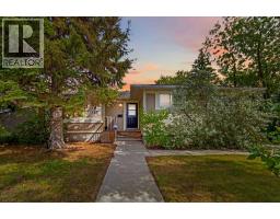 106 Hilltop Crescent Thickwood