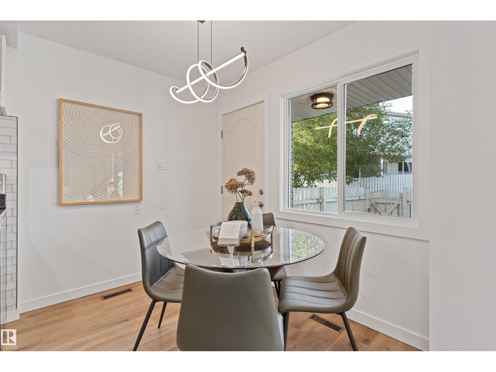 70 Amberly Ct Nw, Edmonton, Alberta  T5A 0H9 - Photo 10 - E4459569