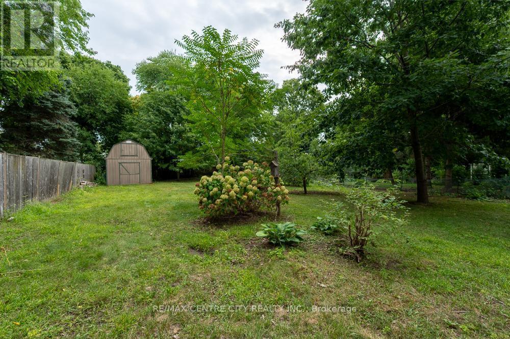 98 Oak Street, London East, Ontario  N5Z 2H6 - Photo 18 - X12388292
