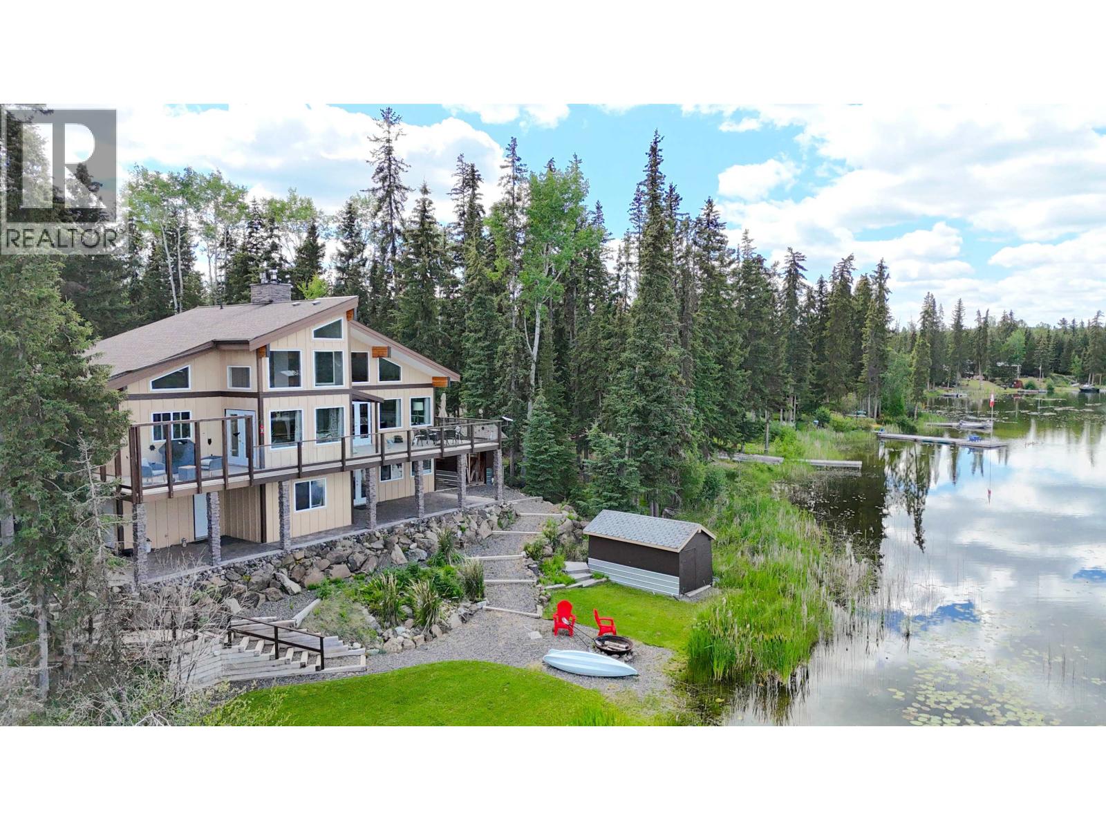 6323 MOOSE POINT DRIVE, 100 Mile House, British Columbia