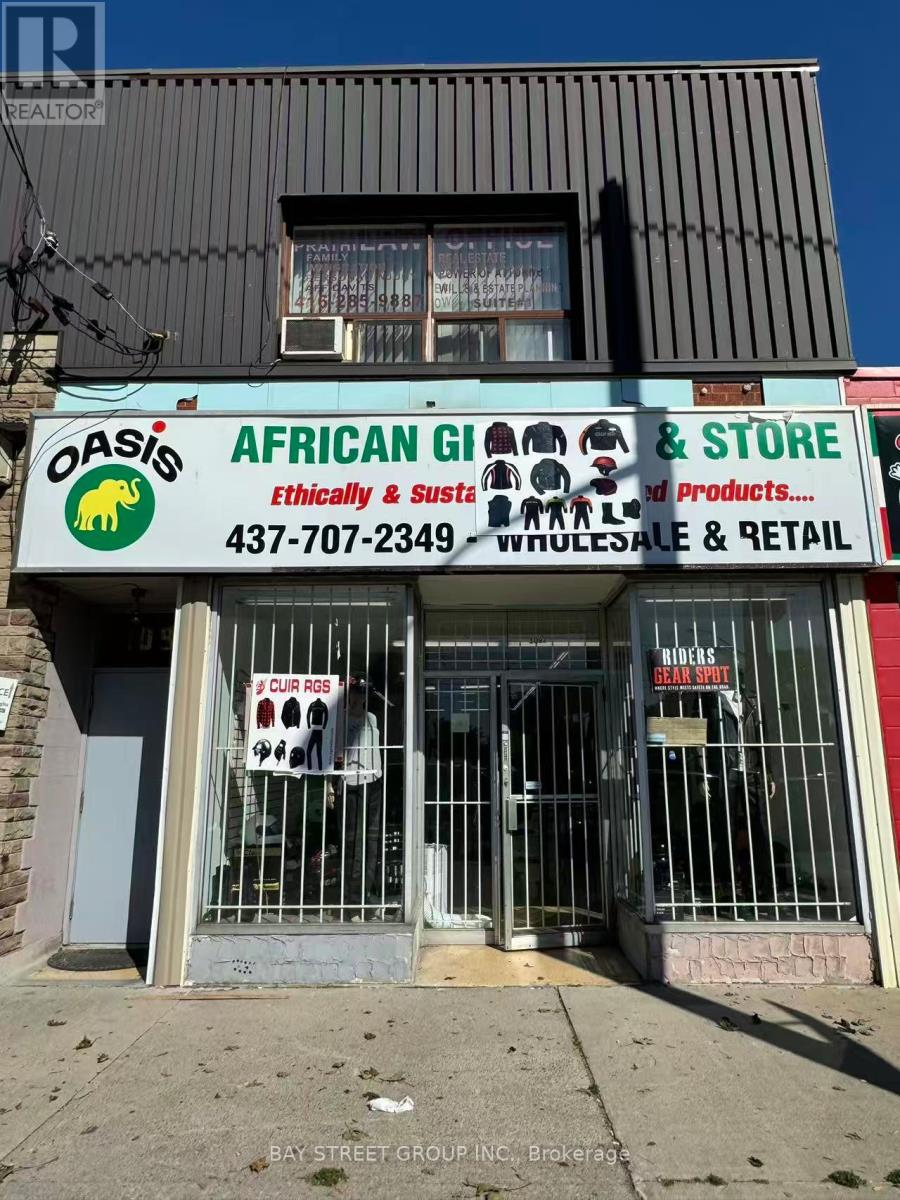 1097 Victoria Park Avenue, Toronto (Clairlea-Birchmount), Ontario  M4B 2K2 - Photo 1 - E12427763