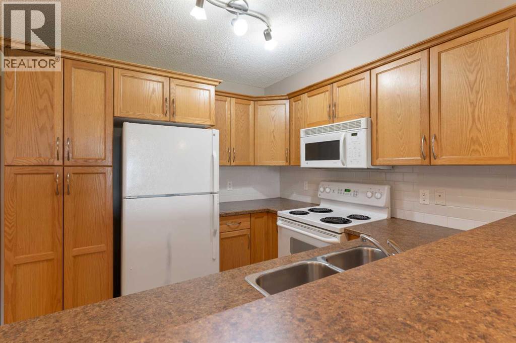 116, 390 Marina Drive, Chestermere, Alberta  T1X 1W6 - Photo 10 - A2236043