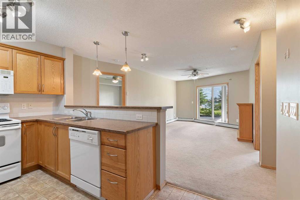 116, 390 Marina Drive, Chestermere, Alberta  T1X 1W6 - Photo 12 - A2236043