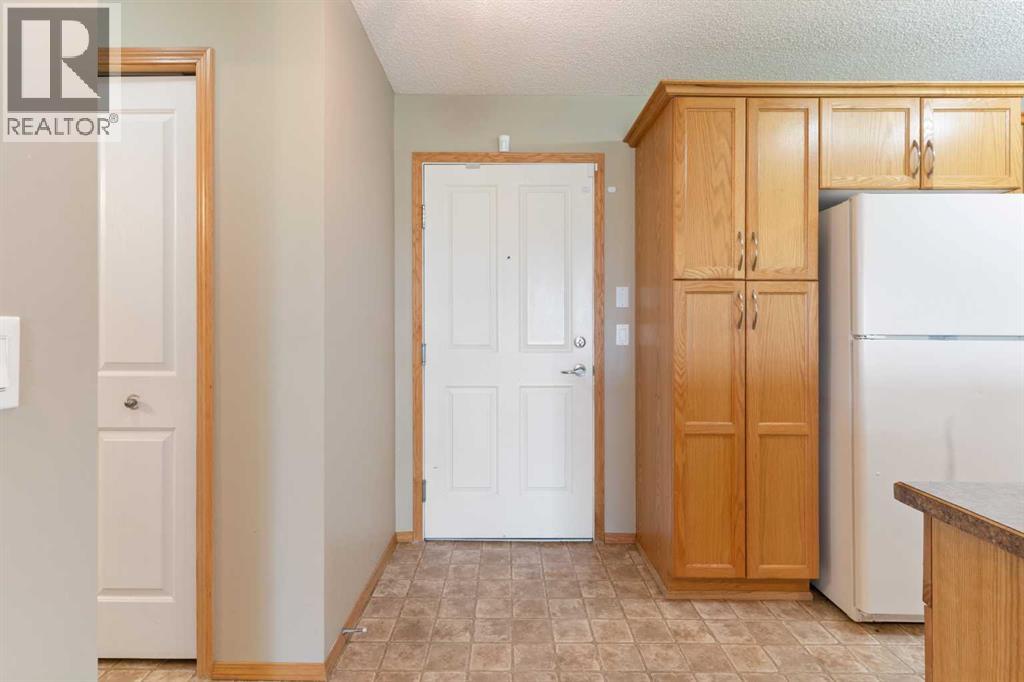 116, 390 Marina Drive, Chestermere, Alberta  T1X 1W6 - Photo 38 - A2236043